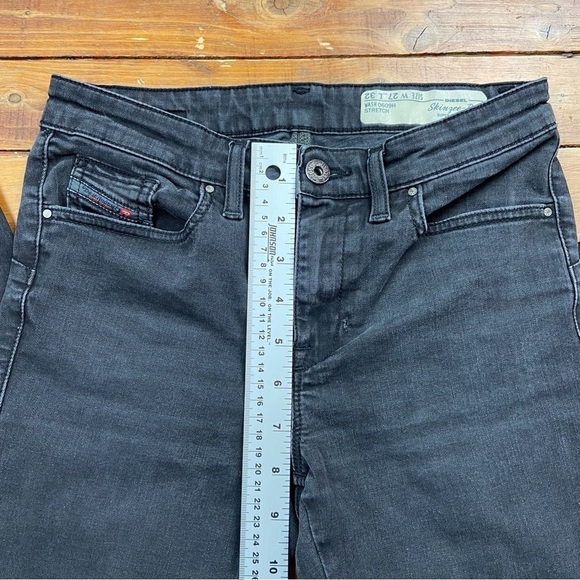 Diesel jeans Sknzee-Dee black mid rise jeans stretchy denim size 27 mid waisted - Picture 12 of 15